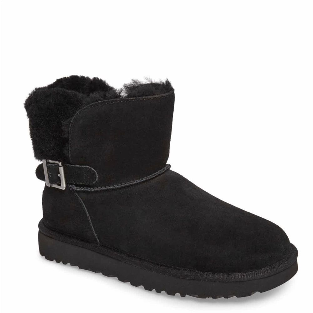 Brand new ugg karel black shearling boot US sz 8